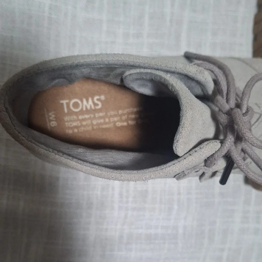 Toms Women's Taupe Wedge Ankle Boots